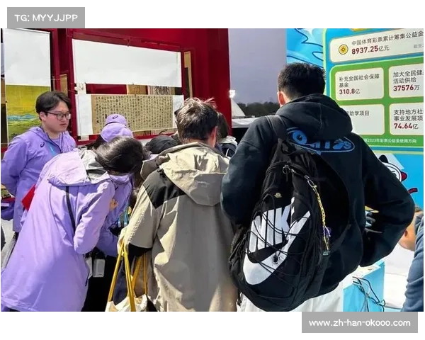 南京室内田径世锦赛志愿者团队提供双语服务全力保障赛事顺利进行 南京室内田径世锦赛志愿者团队提供双语服务全力保障赛事顺利进行